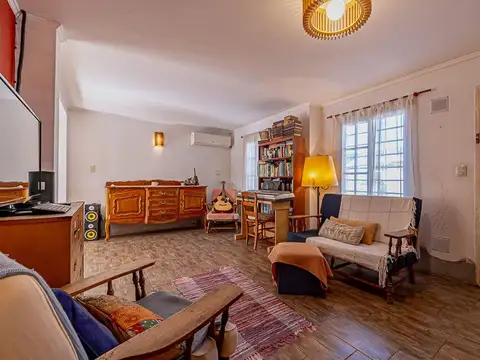 VENTA CASA 3 AMBIENTES ALTOS DE PODESTA JARDIN