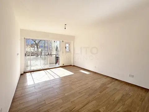 DEPARTAMENTO CON BALCÓN A ESTRENAR