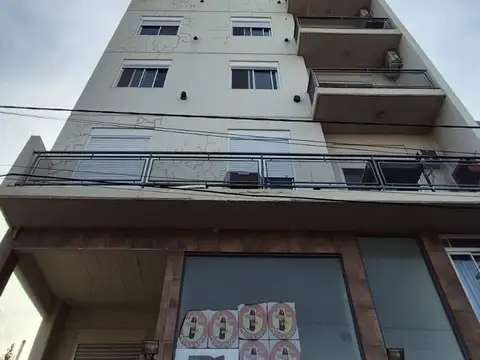 Departamento en alquiler c/ cochera en Centro