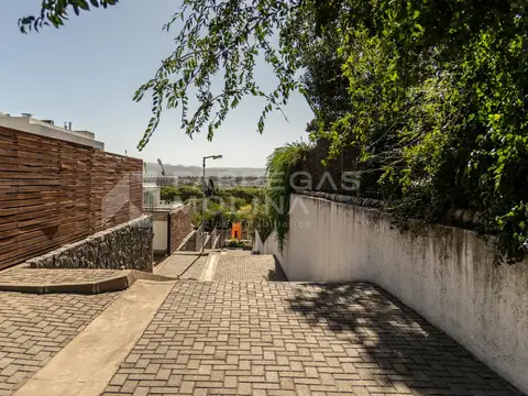Casa en Venta en Córdoba, USD 330.000