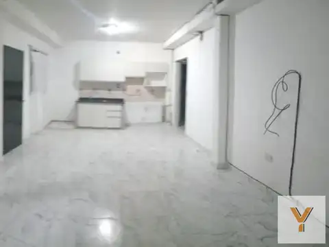 Casa en venta - 2 Dormitorios 1 Baño - Cochera - 120Mts2 - Rafael Castillo