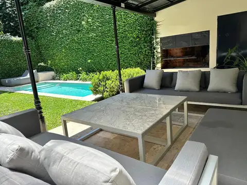 Almirante Brown al 600