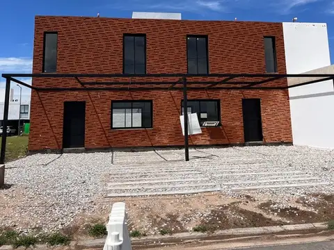 Venta Duplex , dos dormitorios, Rincones de Manantiales