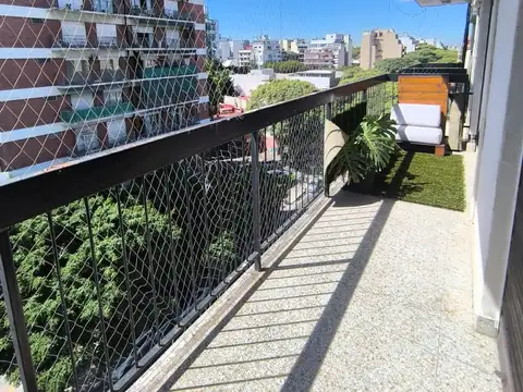 2 Ambientes Al Frente Balcon 7 Mo Piso Sin Muebles