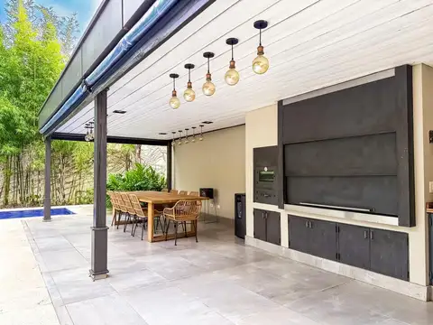 Casa en Venta al Oeste