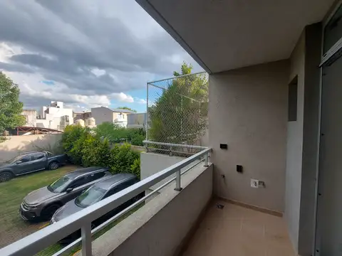 Departamento en Alquiler al Sureste