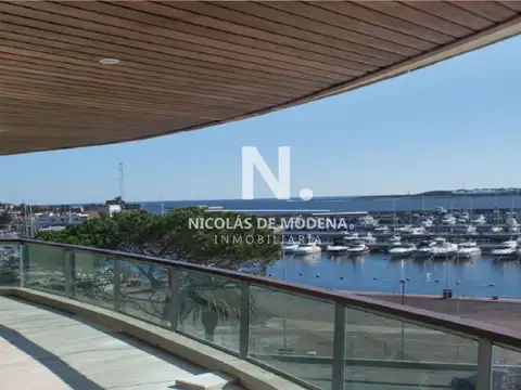Espectacular apartamento en La Península, de 4 dormitorios frente al puerto
