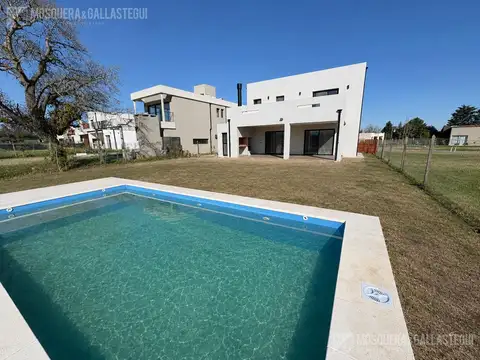 Casa en Santa Elisa