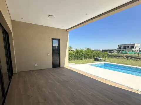 Casa en Venta en Canning, USD 249.000