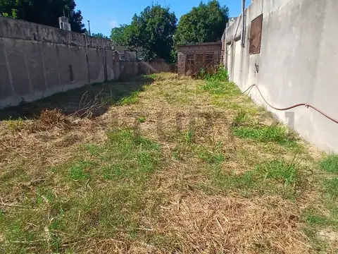 Uruguay 700, Piso 0