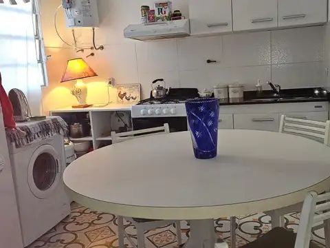 Exelente PH reciclado a Nuevo con patio y cochera complementaria  