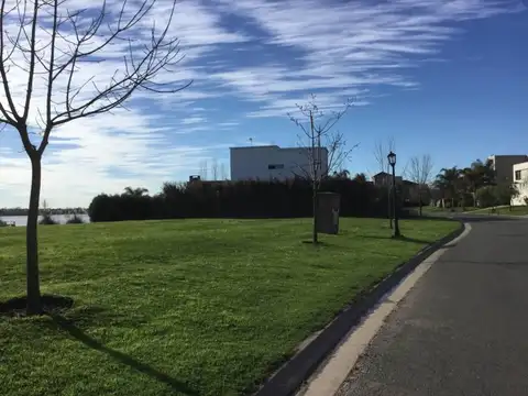 Terreno en Venta en Villanueva, USD 300.000