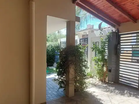 Zona Sur. Santa Ana. Mza3. Casa 100