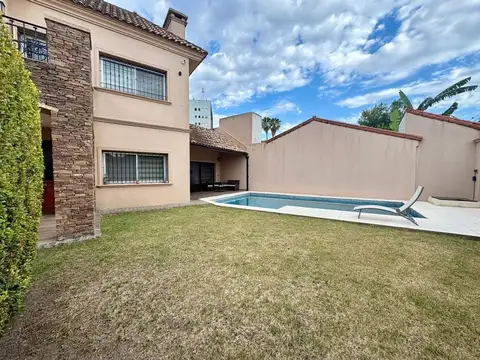 Casa en Venta de 5 dormitorios
