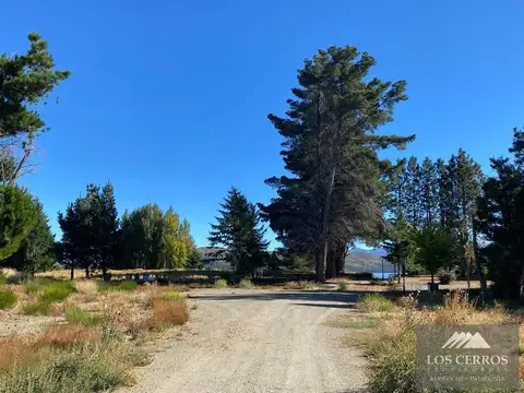 Venta de Terreno con salida al Lago