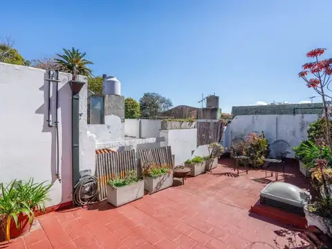 Venta Ph 2 amb escritorio con terraza y patio