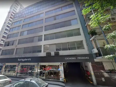 Cochera - Cubierta y Fija - Gallo 1500 - Barrio Norte