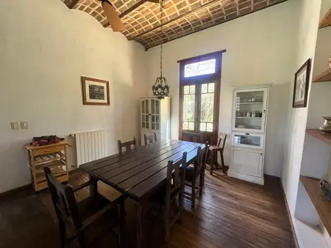 Casa en Alquiler Temporal con 2 cocheras