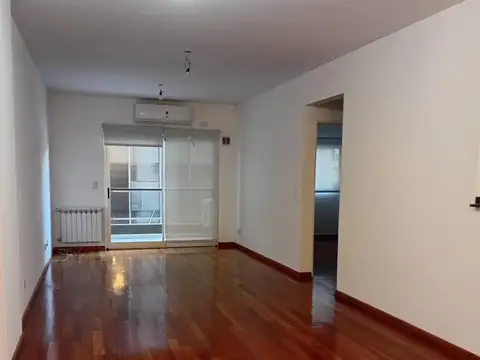 Alquiler de Exclusivo Departamento de 3 Ambientes en Olivos!