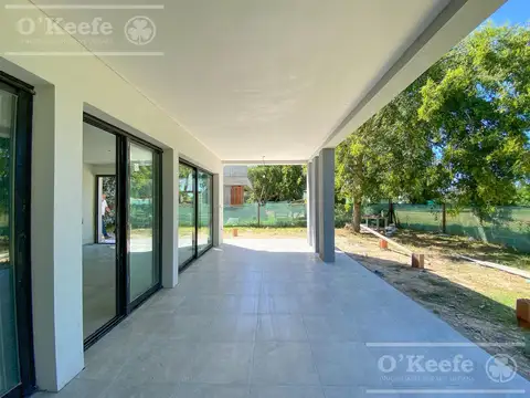 Casa en Venta al Este