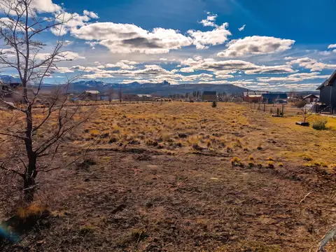 FINA PATAGONIA. Terreno en esquina en venta de 1520m2 ubicado en San Martin de los Andes
