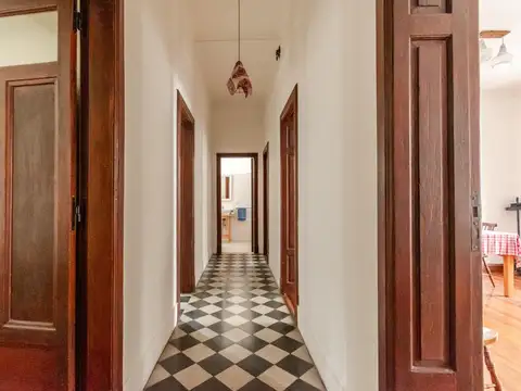Depto Tipo Casa 3 ambientes con 2 baños