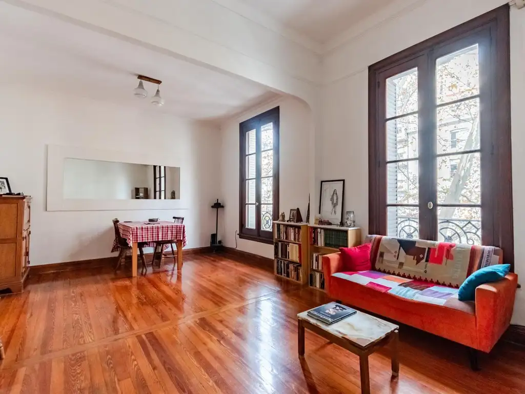 Av Santa Fe 3200, Piso 2