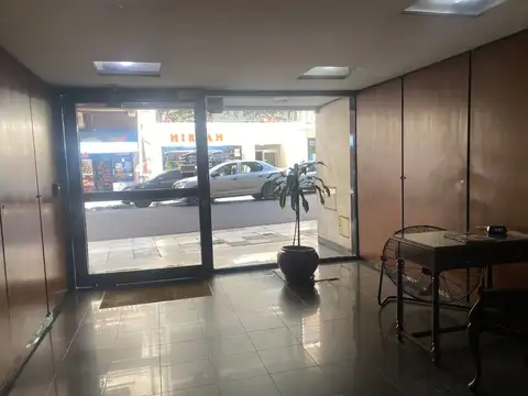 VENTA DE DEPARTAMENTO DE 2 AMBIENTES EN RECOLETA