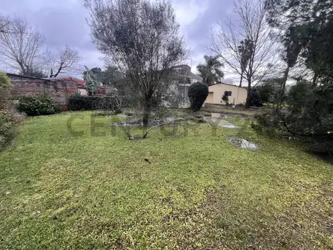 Zapiola 800, Piso 0