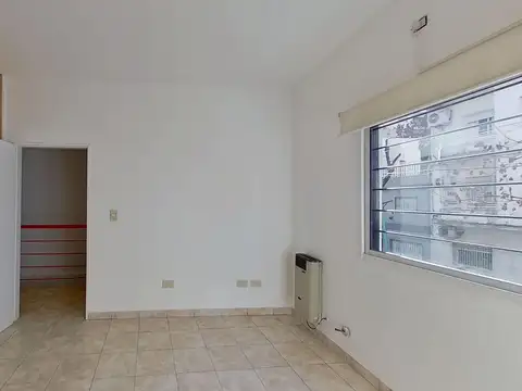 Depto Tipo Casa en Venta en Flores, USD 137.000