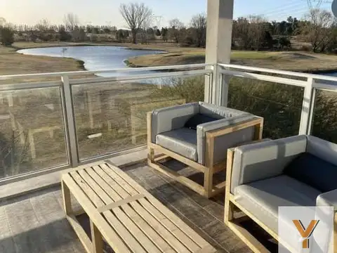 Medal Country Club