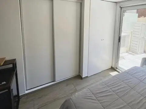 Monoambiente en Venta - Con Patio - Recoleta