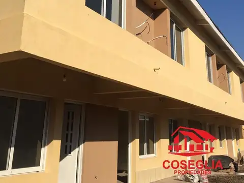 Duplex 3 ambientes  en Alquiler en La Lonja, Pilar, G.B.A. Zona Norte