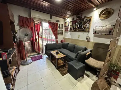 Depto Tipo Casa en Venta en Quilmes Oeste, USD 43.000