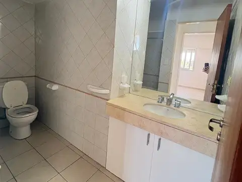 Departamento en Alquiler en Rosario, $ 470.000