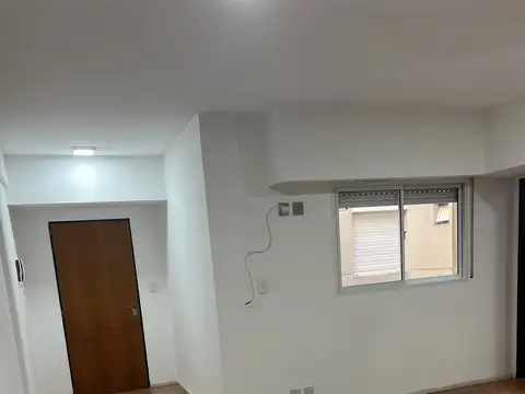 Departamento en Alquiler en Echesortu, $ 430.000