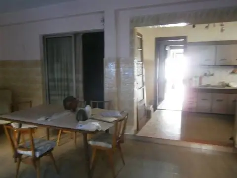 Casa en Venta en Avellaneda, USD 120.000