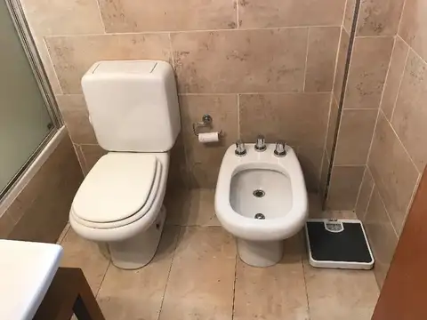 Depto 3 amb. c/ balcón y 2 baños en pleno Palermo Soho
