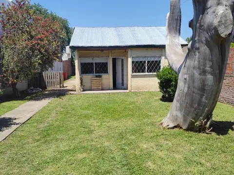 Casa - Venta - Argentina, Lobos - 245 700