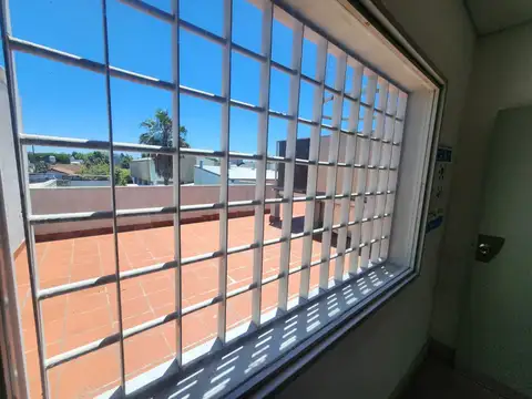 Av. Senador Morón 800