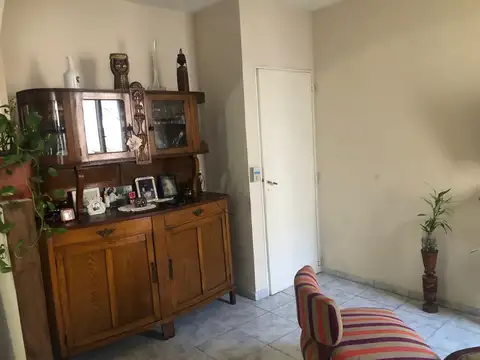 Departamento 4 ambientes con 1 baño