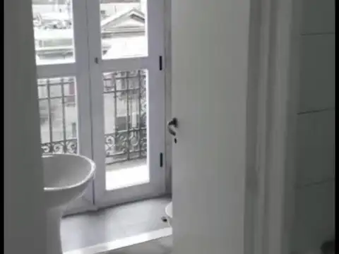 Departamento en Alquiler en Once, $ 380.000