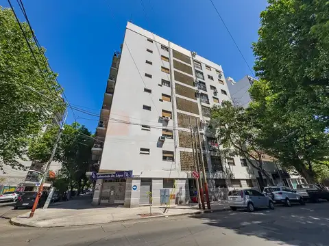 Tucuman 89 esquina Velez Sarsfield