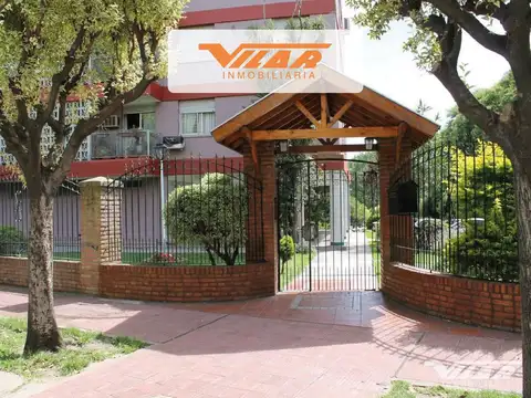 Dr. Juan Carlos Ricchieri al 300