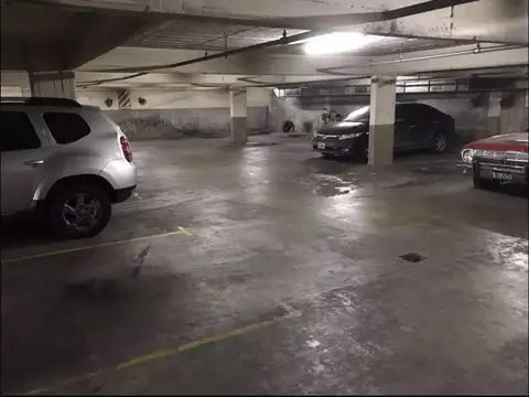 Cochera en Belgrano Excelente Zona