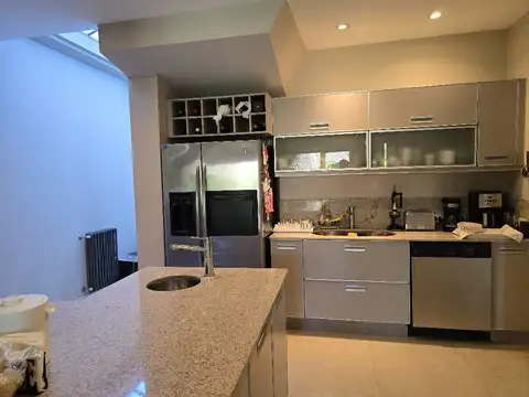 Casa en Alquiler en San Isidro Centro, USD 5.750