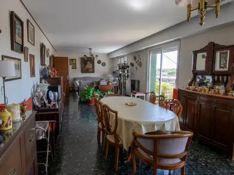 Departamento en Venta de 5 dormitorios