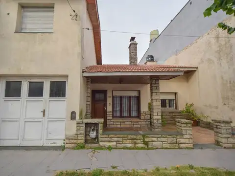 Almirante Brown 5400