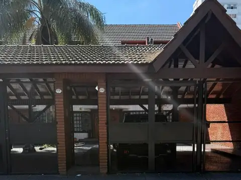 Depto Tipo Casa en Venta de 4 ambientes