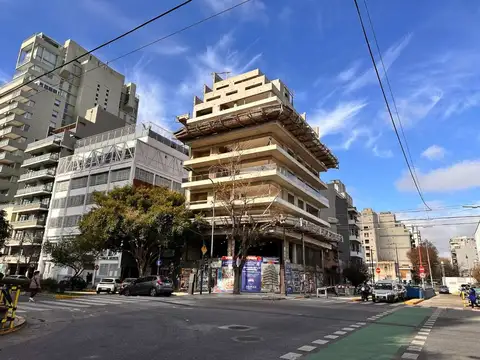 Venta 2 ambientes balcón terraza en Villa Urquiza
